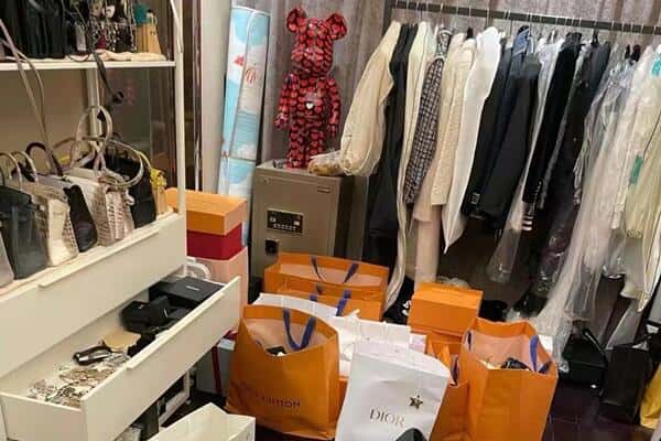 武汉市蔡甸回收一线品牌衣服
